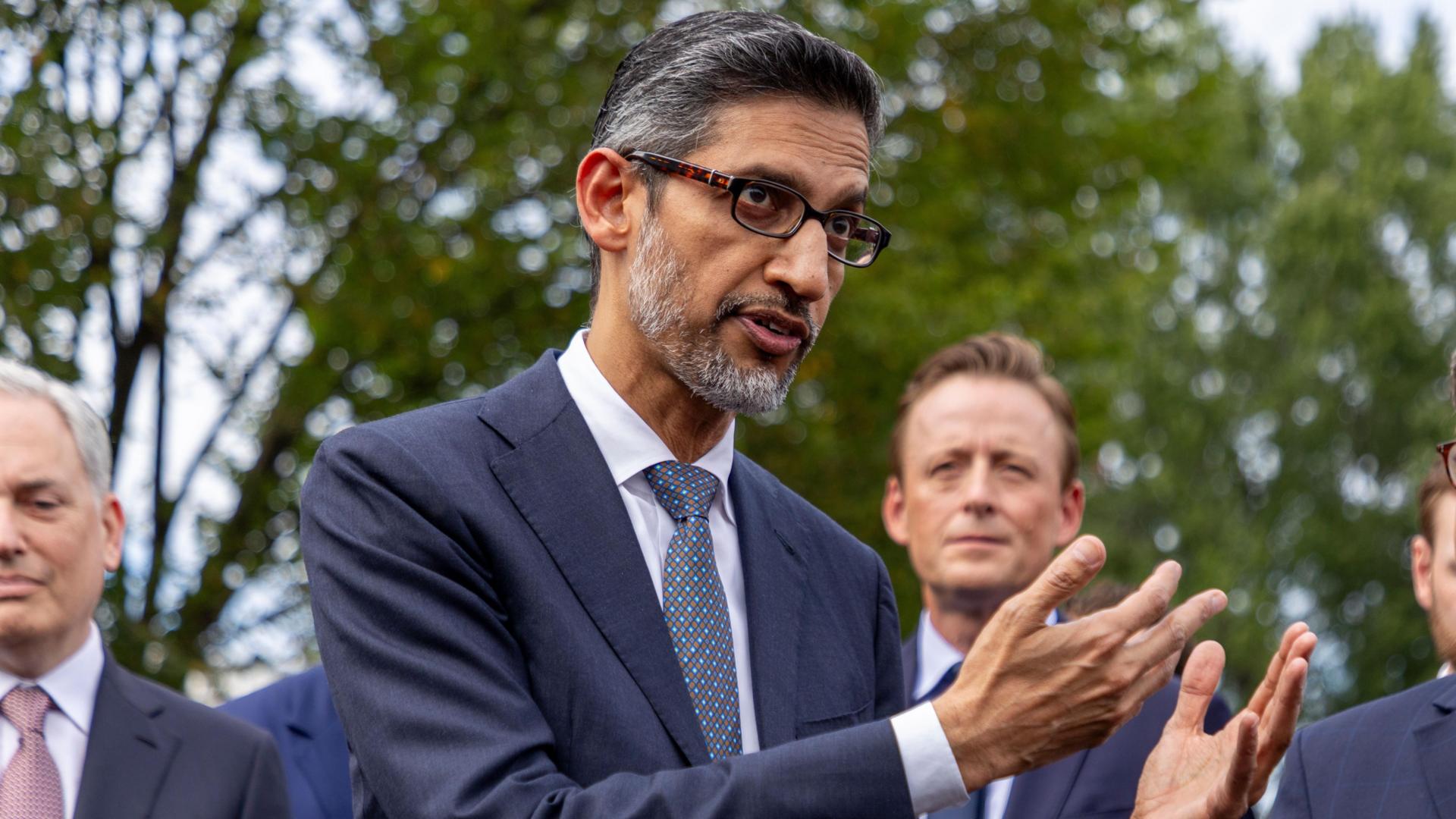 Google value plunges by $500bn as its own AI search hits ad sales