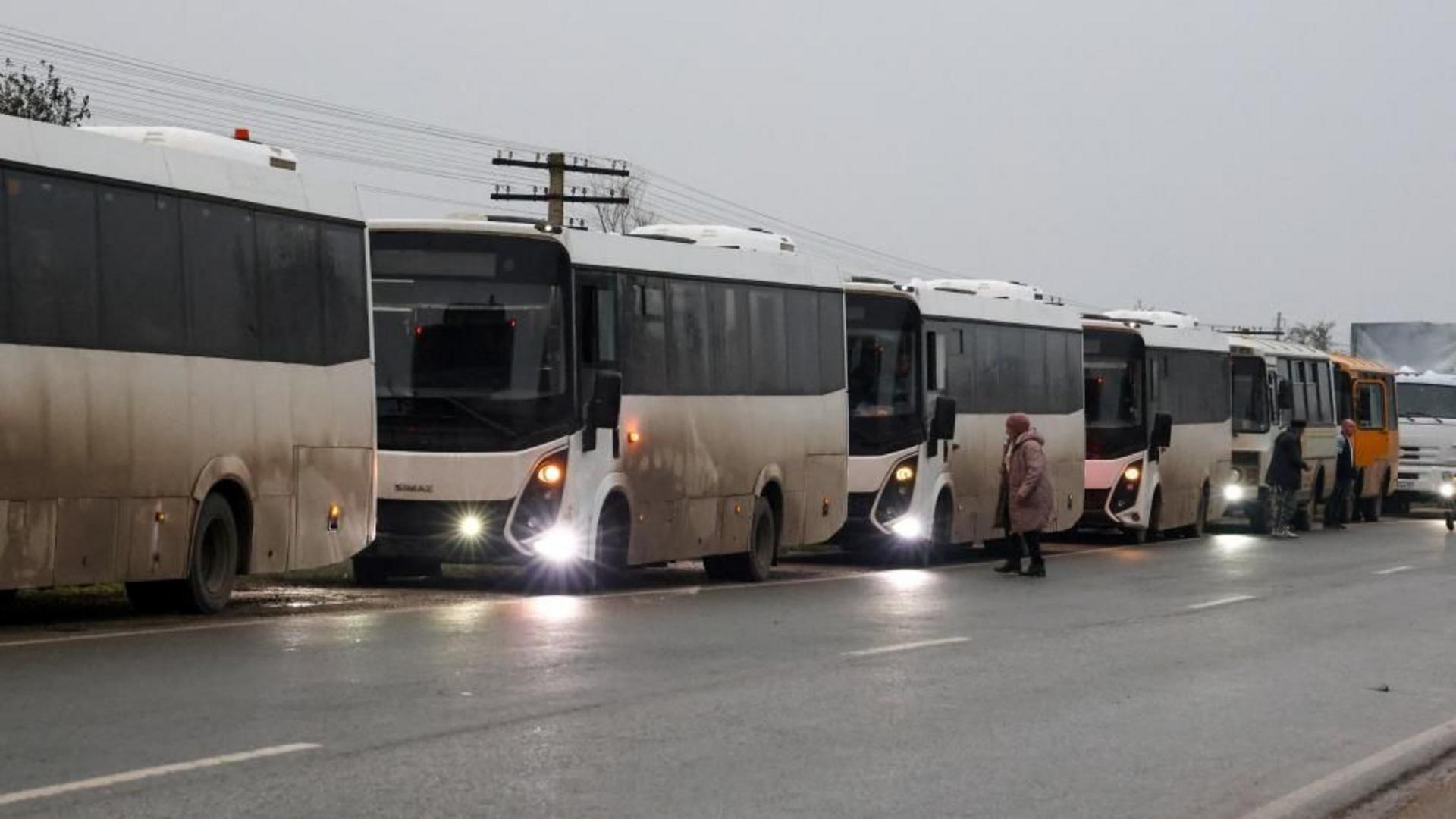 Evacuated Ukrainians from Russian-occupied Oleshky arrive in Belarus